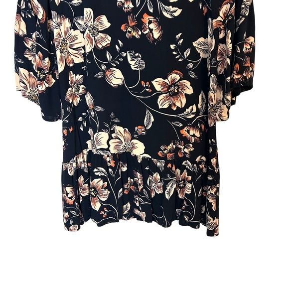 SaltwaterLUXE Black Hibiscus Bell Sleeve Ruffle Hem Mini Dress- Size Medium - Picture 4 of 11